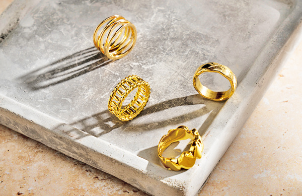 Как заряжать ювелирные изделия своей позитивной энергией