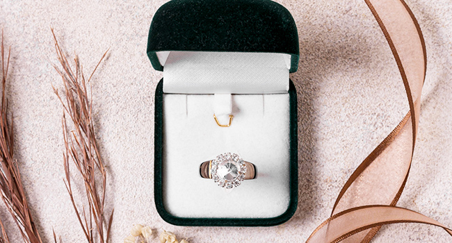 Почему сдавать ювелирные украшения в залог в ломбарде безопасно