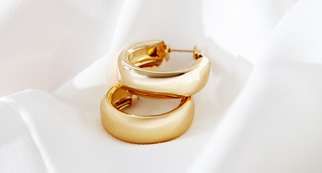 Как в домашних условиях очистить энергетику золота от чужого негатива