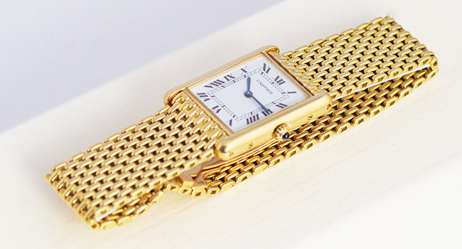 Как правильно избавляться от подаренных часов и ювелирных изделий